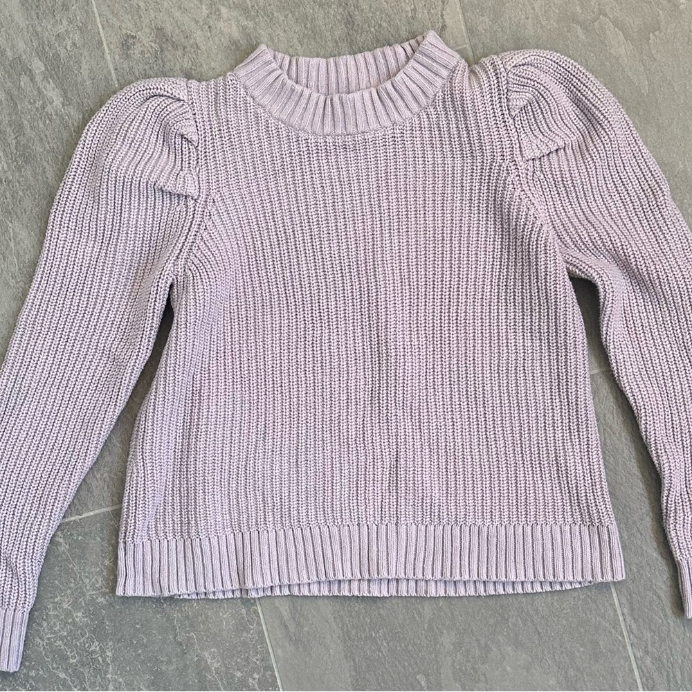 Nordstrom girls sweater, size L (10/12),lavender, like new!